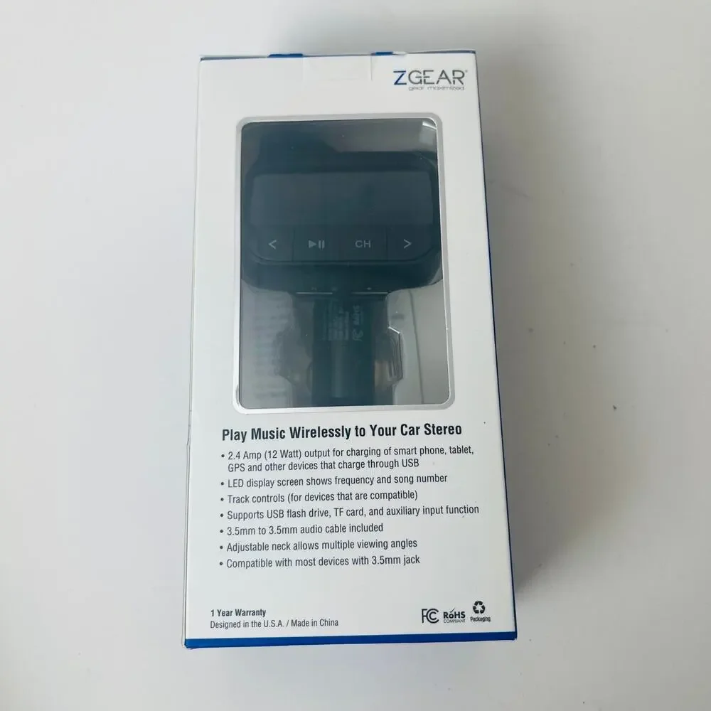ZGear FM Transmitter and Fast Charging Car Charger 12 watt 2.4 amp Aux & USBport
